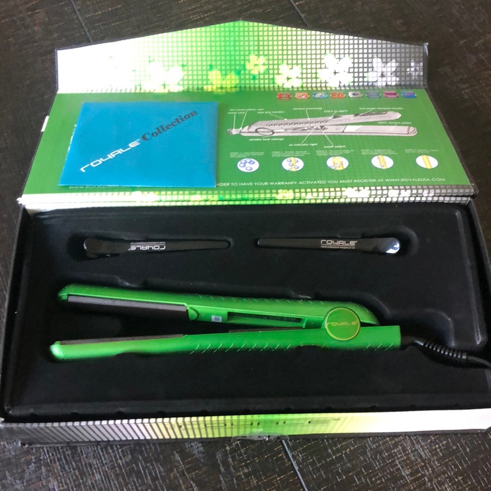 Royale professional straighter iron